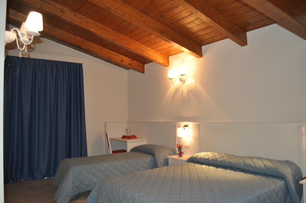 Hotel Centova Perugia Room photo